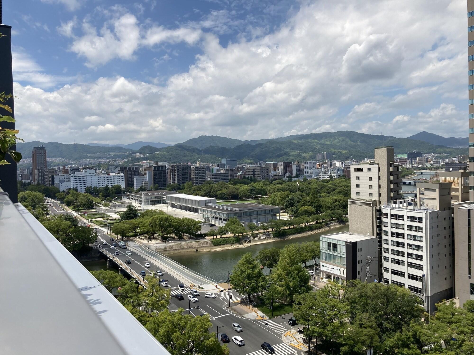 The Knot Hiroshima Hotel Exterior photo